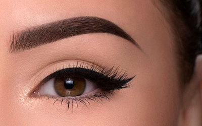 Design de Sobrancelhas Fio a Fio