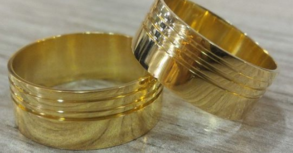 Alianças de Ouro 18K Grama