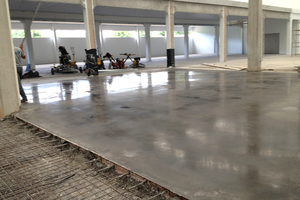 Manutenção de Piso Industrial