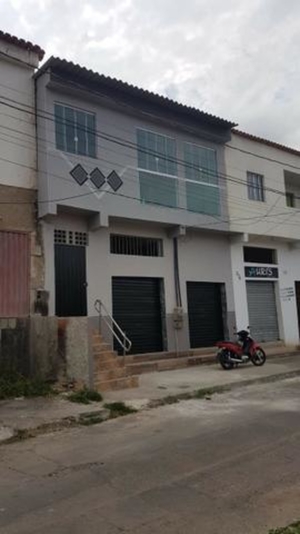 Alugo Atrás da prefeitura nova - em Frente a Xuxu Confeitaria